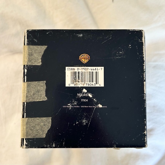 FRIENDS: Complete VHS Box Set Season 1 - Picture 4 of 9